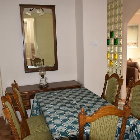 Apartment Prizma *