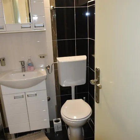 Prizma Apartment *